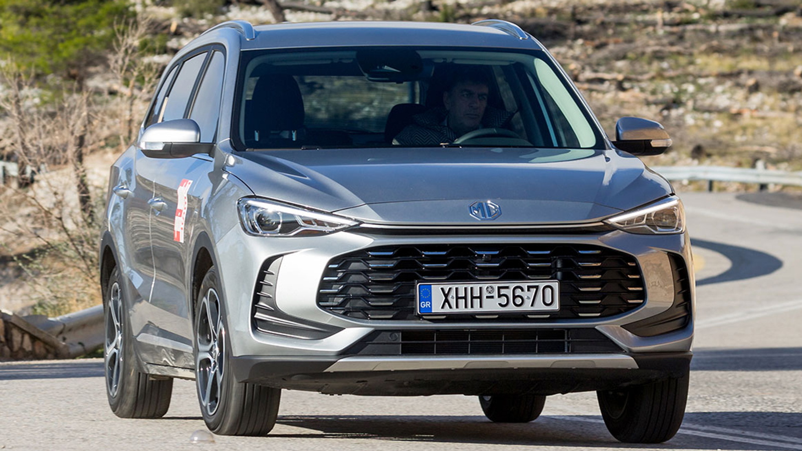 Οι τιμές του βενζινοκίνητου MG ZS Max στην Ελλάδα 